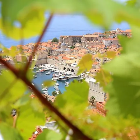 Exclusive Old Town And Sea View