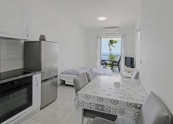 Exclusive Old Town And Sea View